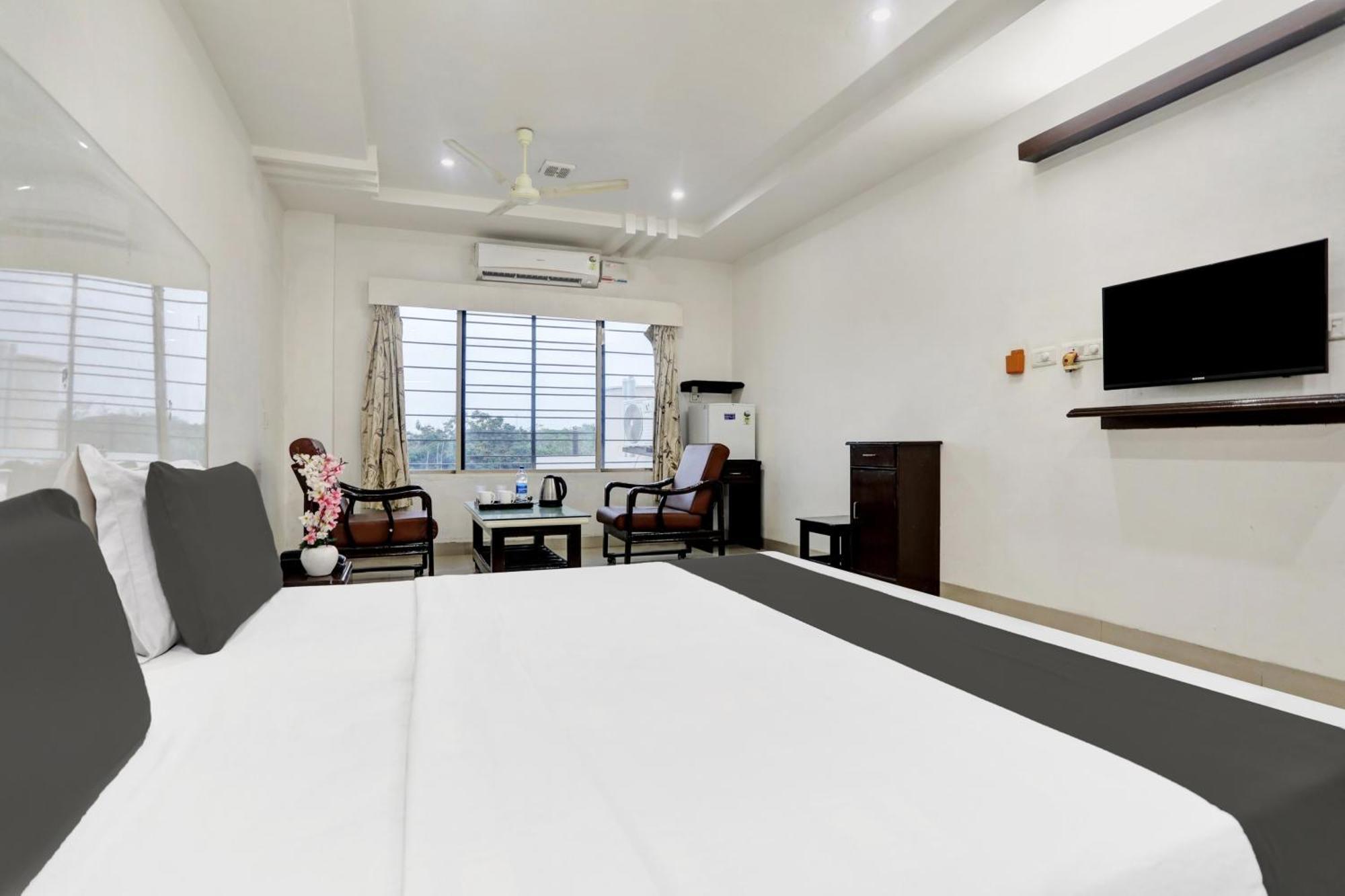 Hotel Townhouse Eluru Exteriér fotografie