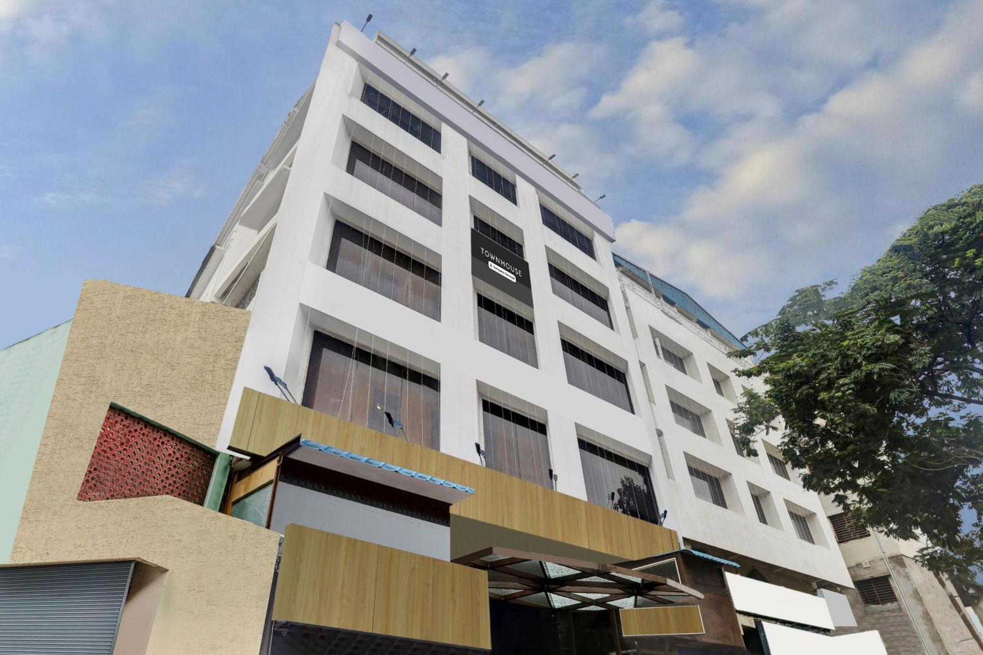 Hotel Townhouse Eluru Exteriér fotografie