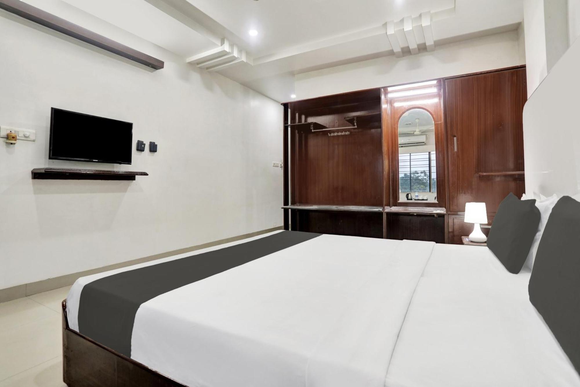 Hotel Townhouse Eluru Exteriér fotografie
