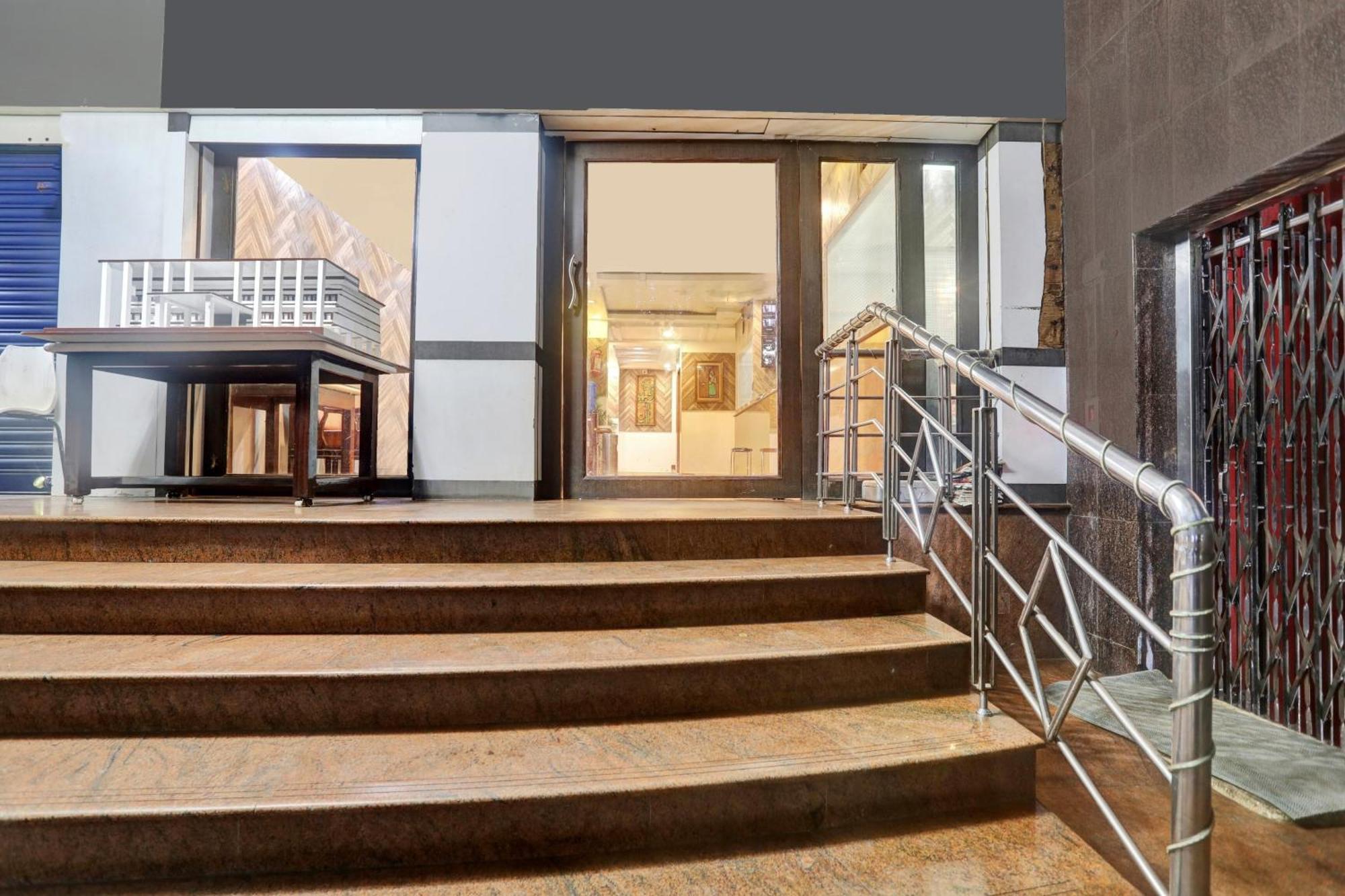 Hotel Townhouse Eluru Exteriér fotografie