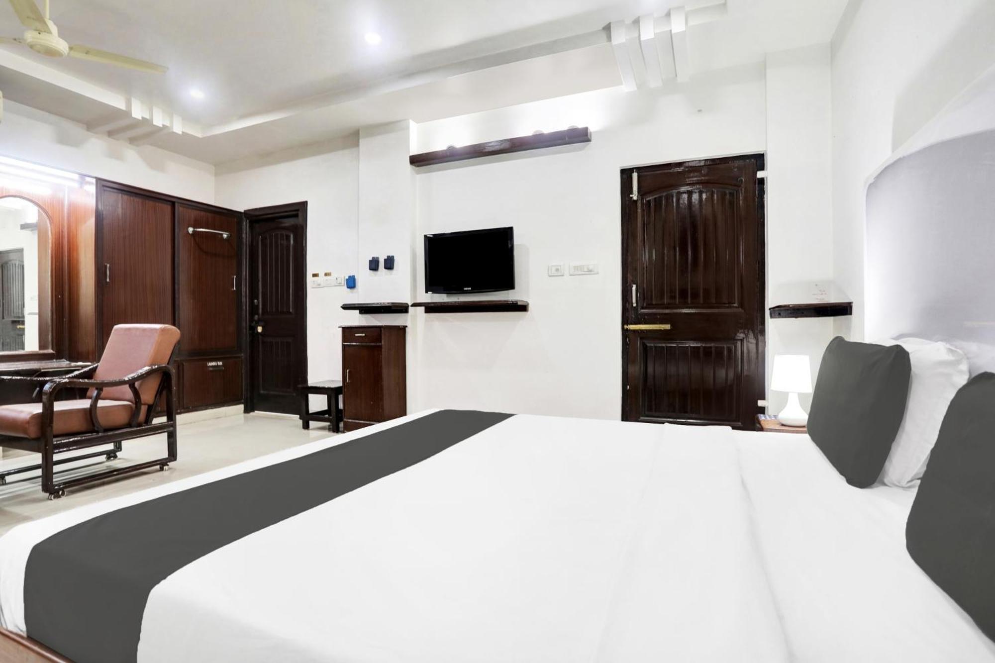 Hotel Townhouse Eluru Exteriér fotografie