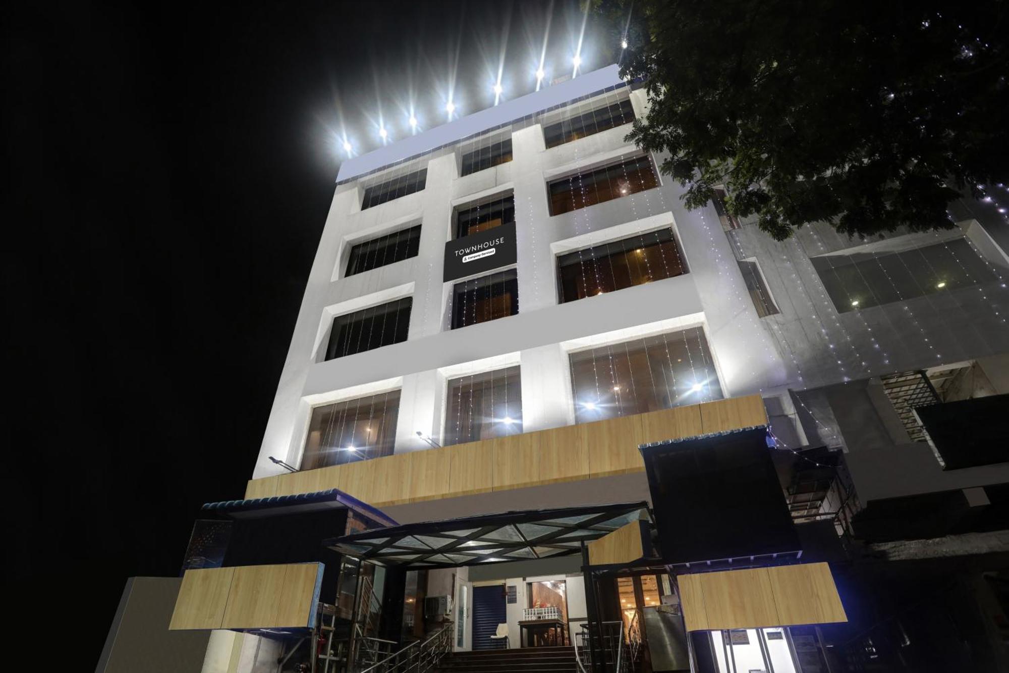 Hotel Townhouse Eluru Exteriér fotografie