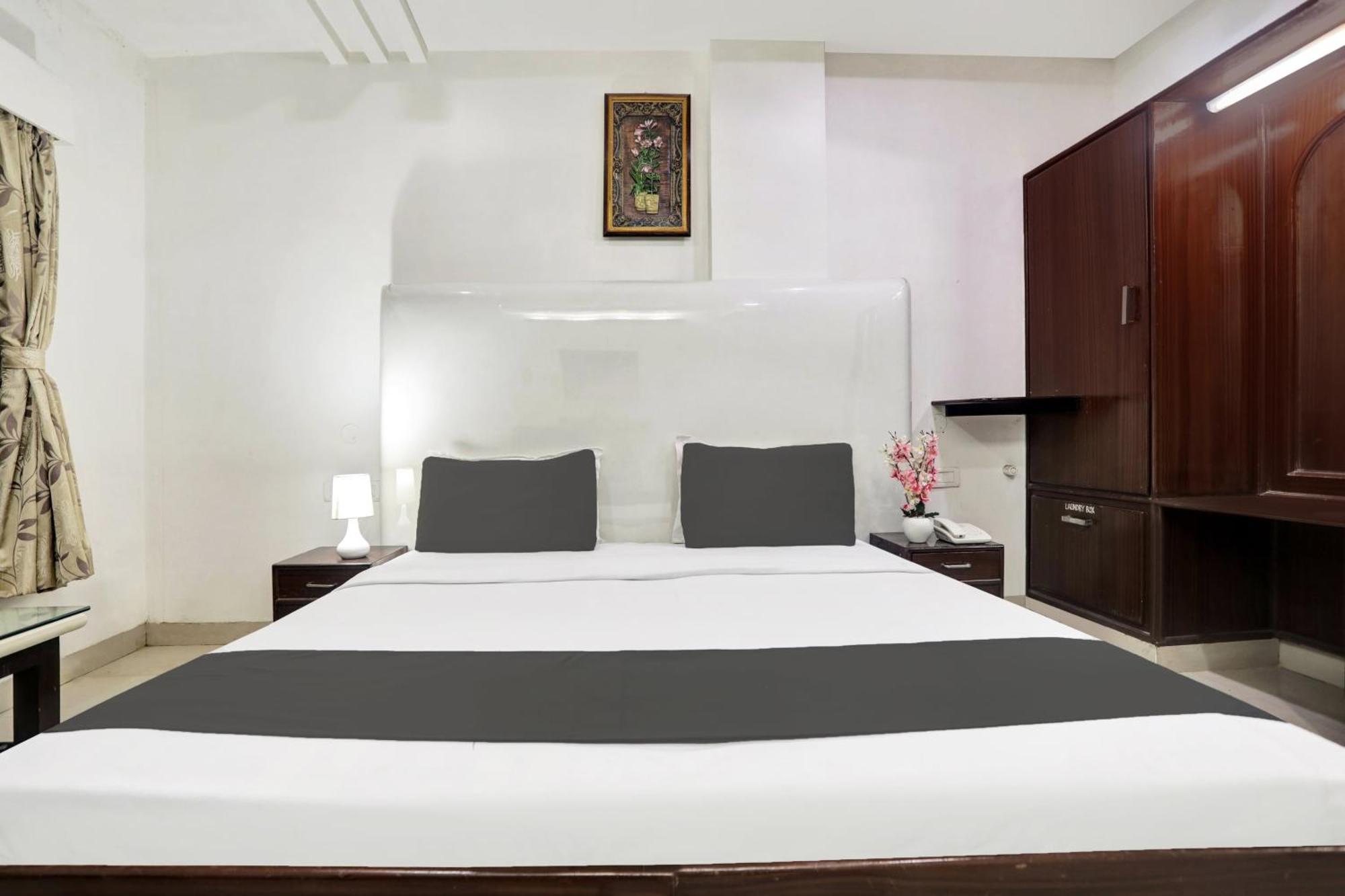 Hotel Townhouse Eluru Exteriér fotografie