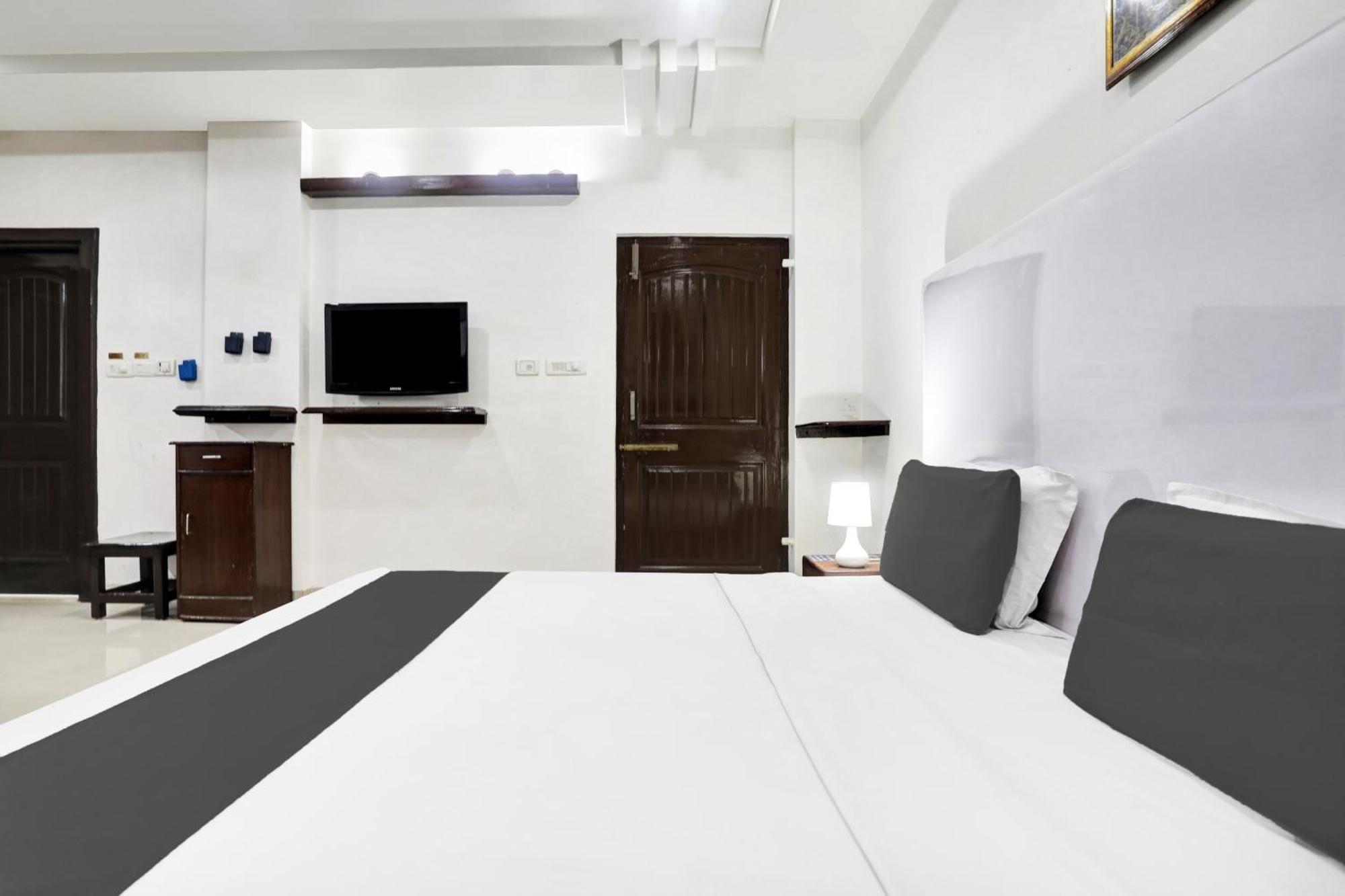 Hotel Townhouse Eluru Exteriér fotografie